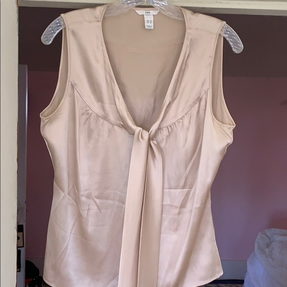 H&M Tops - Champagne satin top